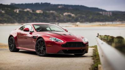 Featured Vehicles - Aston Martin - V12 Vantage